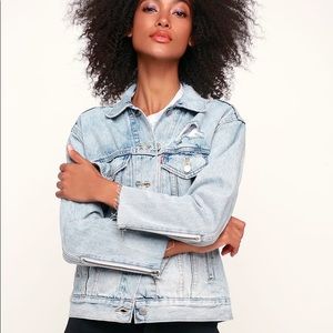 Levi Ex-boyfriend Zip Sleeve Trucker Jacket